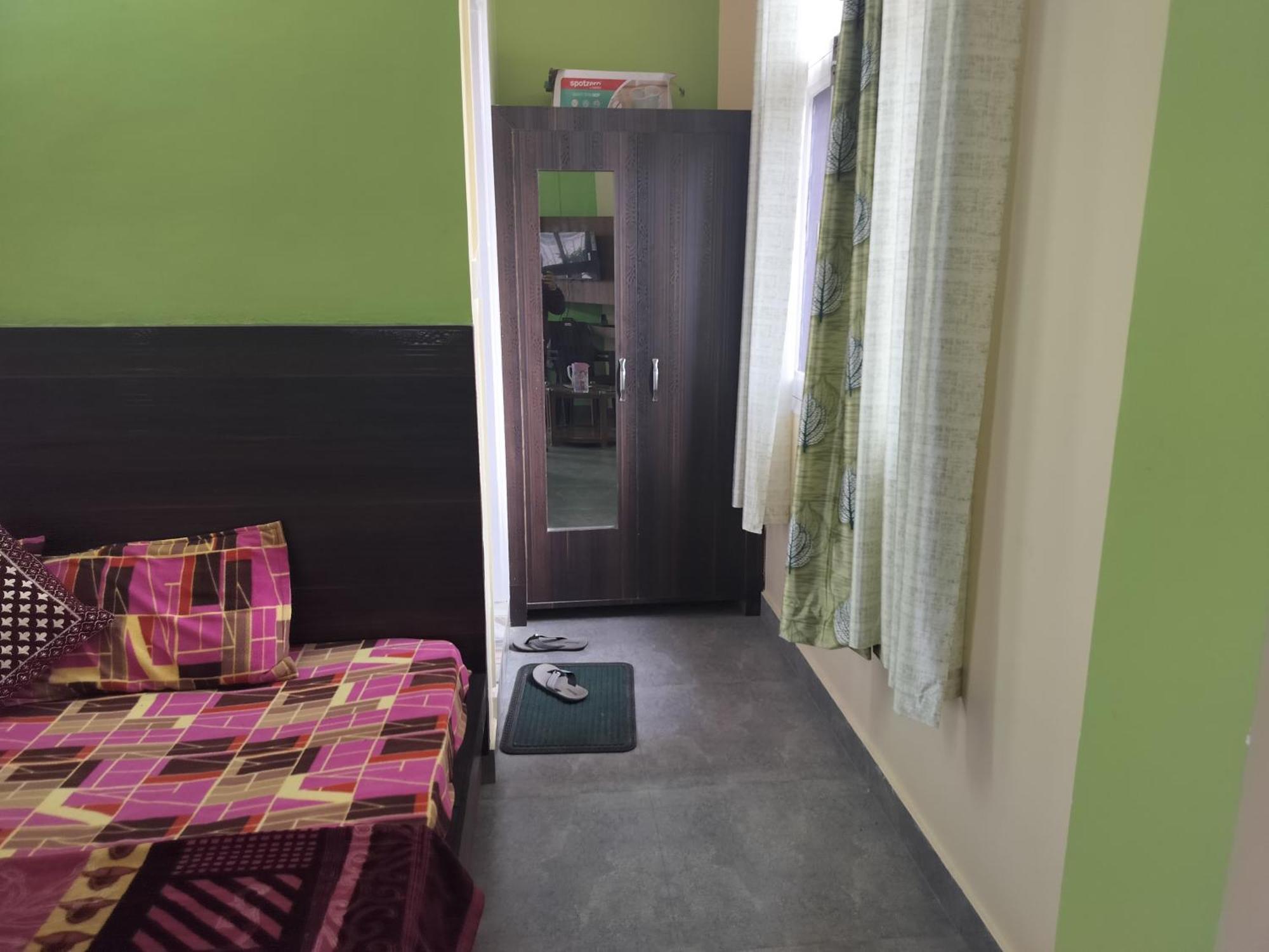 Tree Valley Homestay Chail Esterno foto